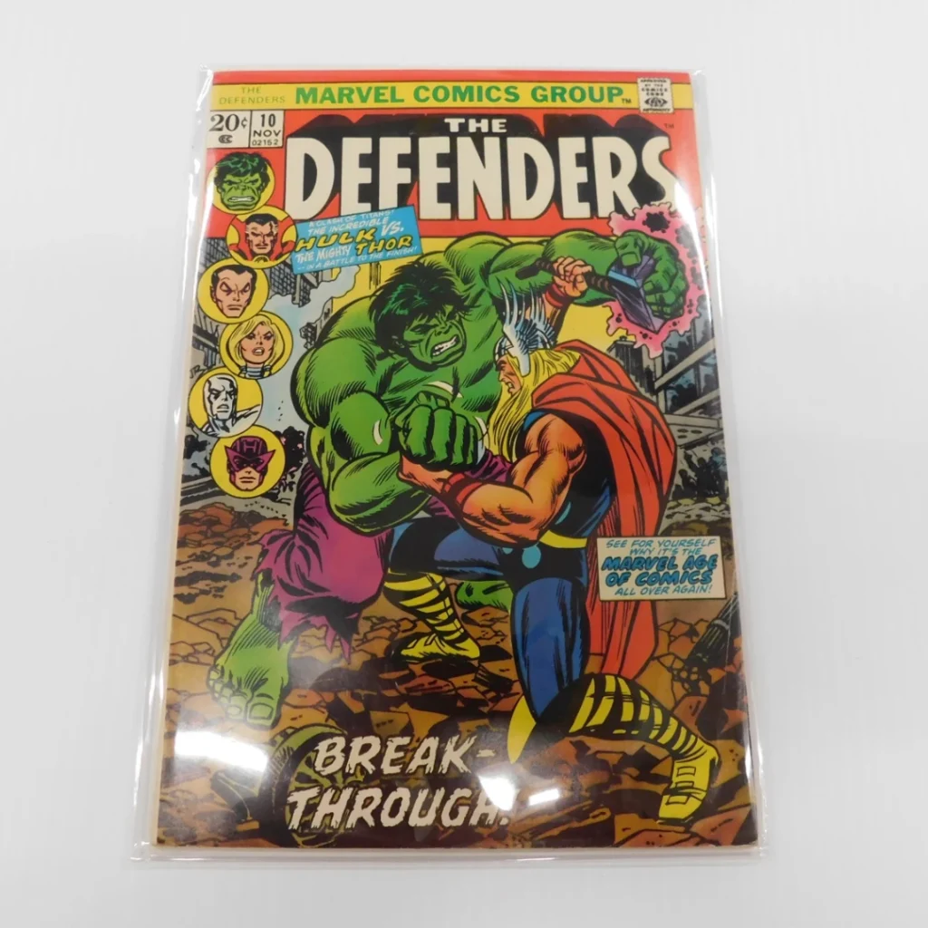 corner collectibles -comic books - defenders #10 - hulk vs thor - 1080px